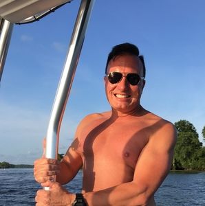 Meet your Posher, Mark